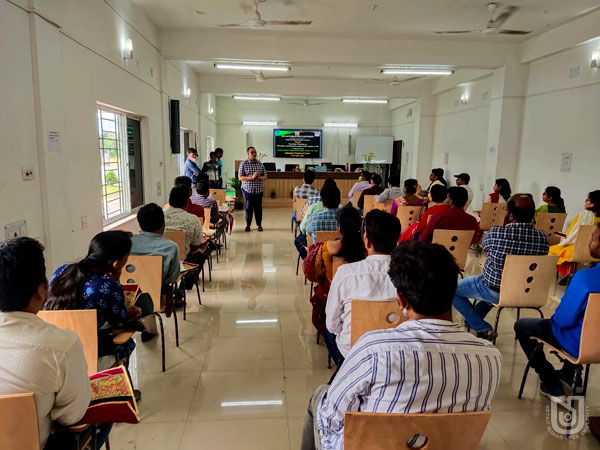 3-day workshop on 'F2F, Online and Blended Learning' at Jalpaiguri RC (supported by CEMCA & AAOU) on 08-10.04.2022.