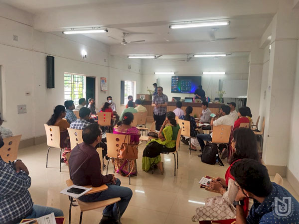 3-day workshop on 'F2F, Online and Blended Learning' at Jalpaiguri RC (supported by CEMCA & AAOU) on 08-10.04.2022.