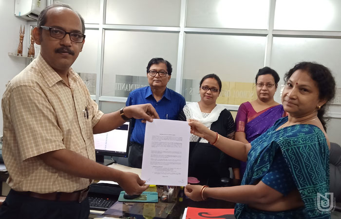 CLTCS has signed a MoU with Serampore Girls' College regarding Communicative English Course