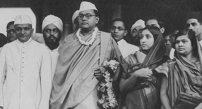 Indian nationalist leader Subhas Chandra Bose (1891-1945) with people around him. Source: Wikimedia Commons